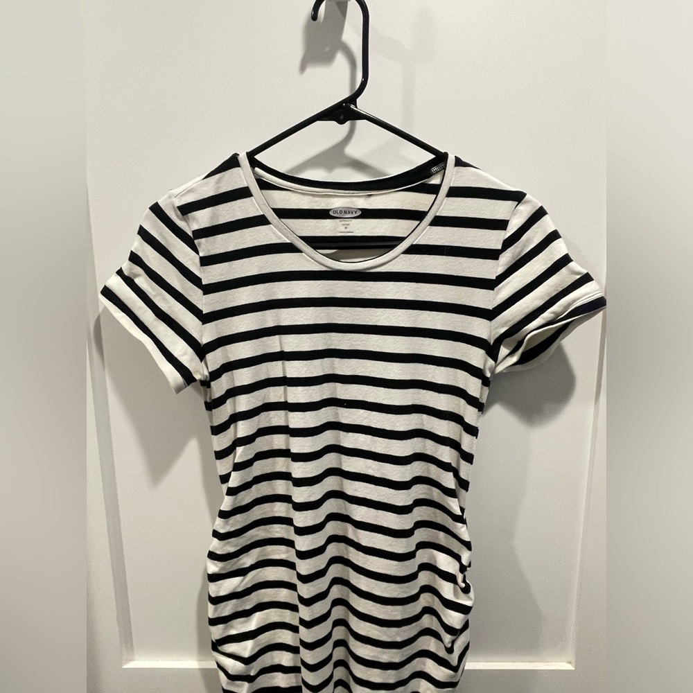 Maternity Old Navy Dress - Medium - Picture 2 of 4
